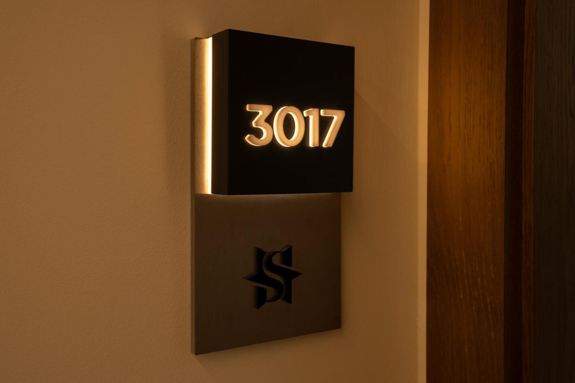 Star Hill Hotel 普里什蒂纳 外观 照片