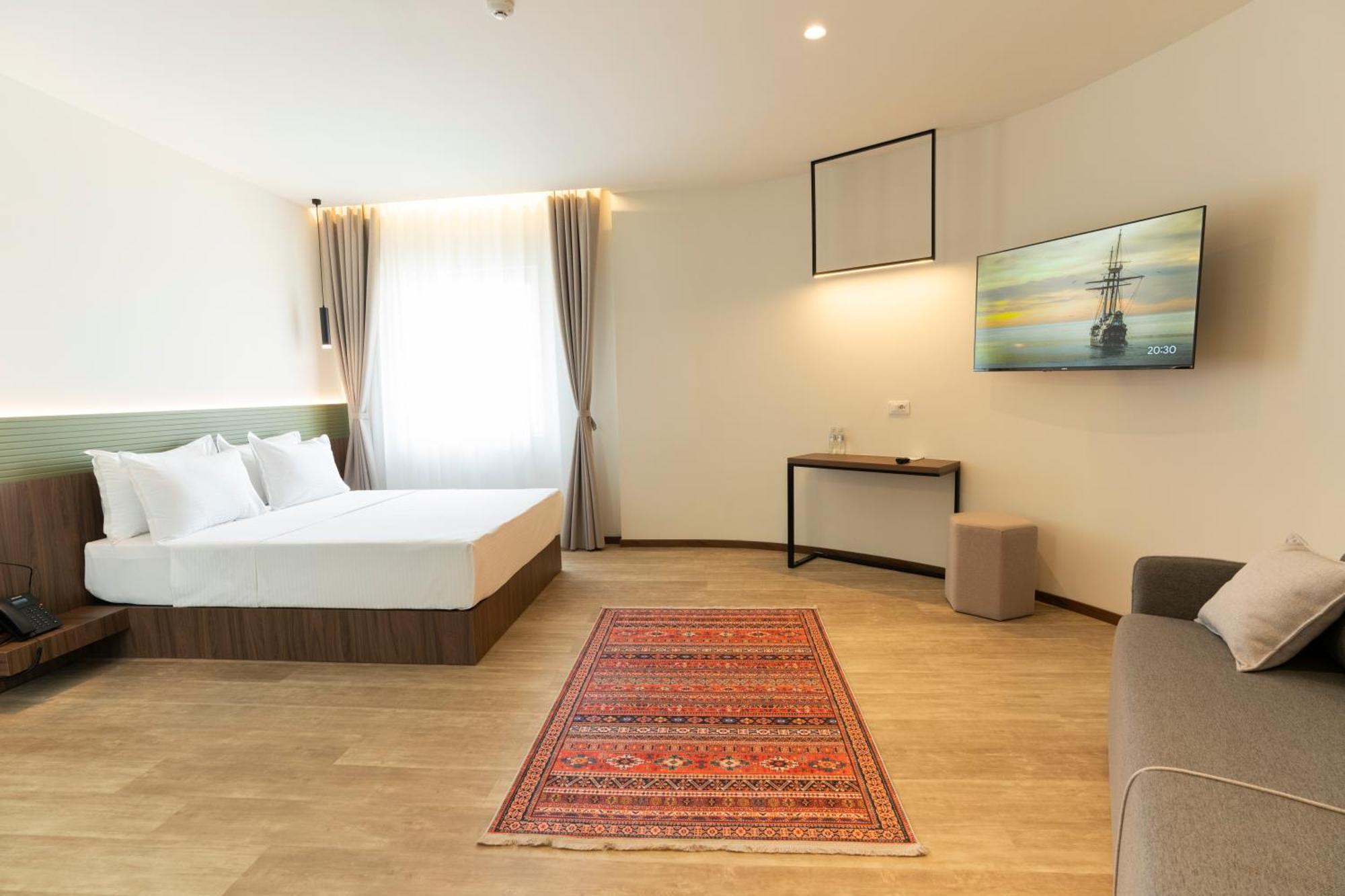 Star Hill Hotel 普里什蒂纳 外观 照片