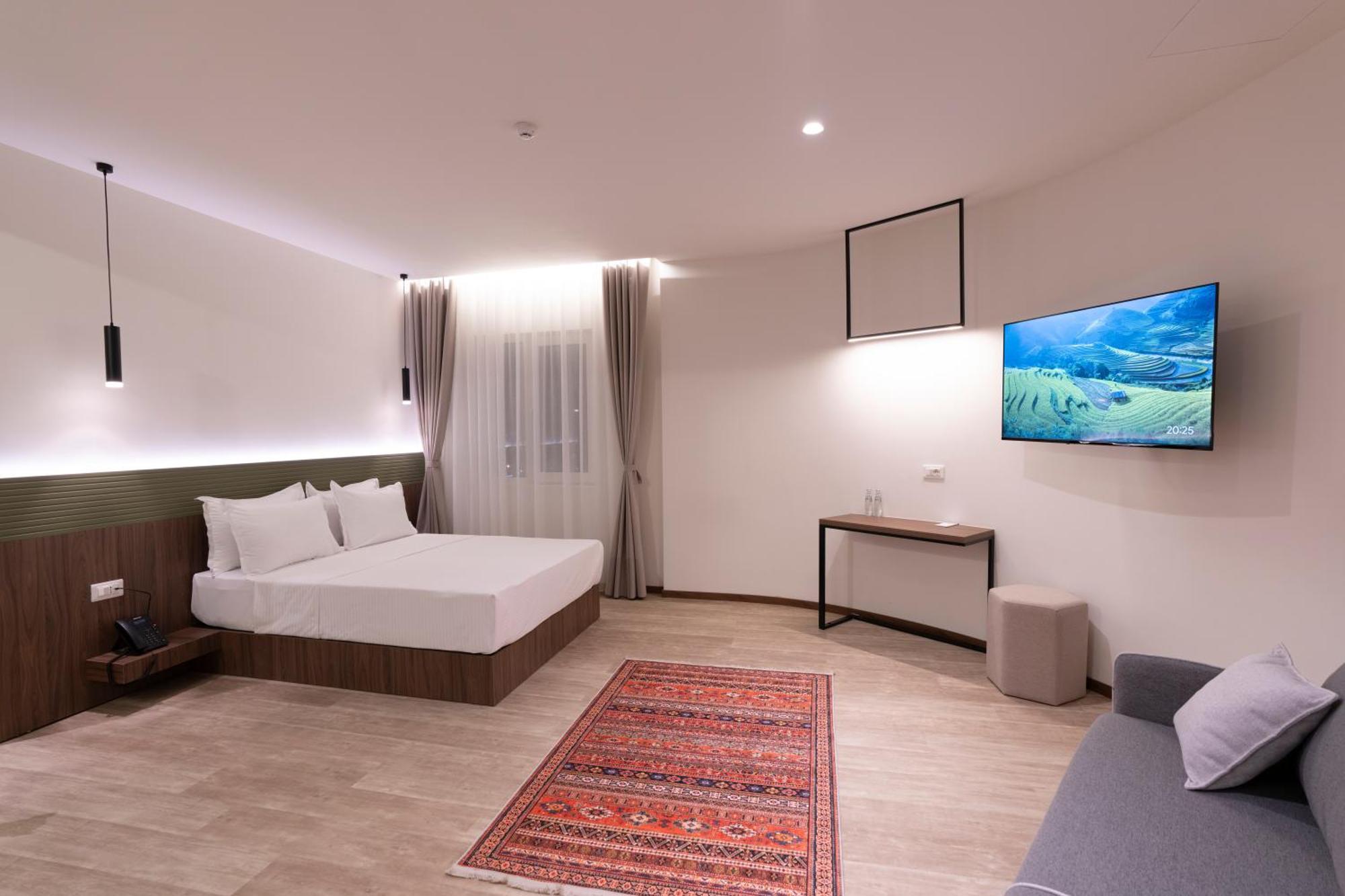 Star Hill Hotel 普里什蒂纳 外观 照片